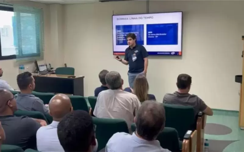 treinamentos-e-capacitacao-e-com-a-bormax-img